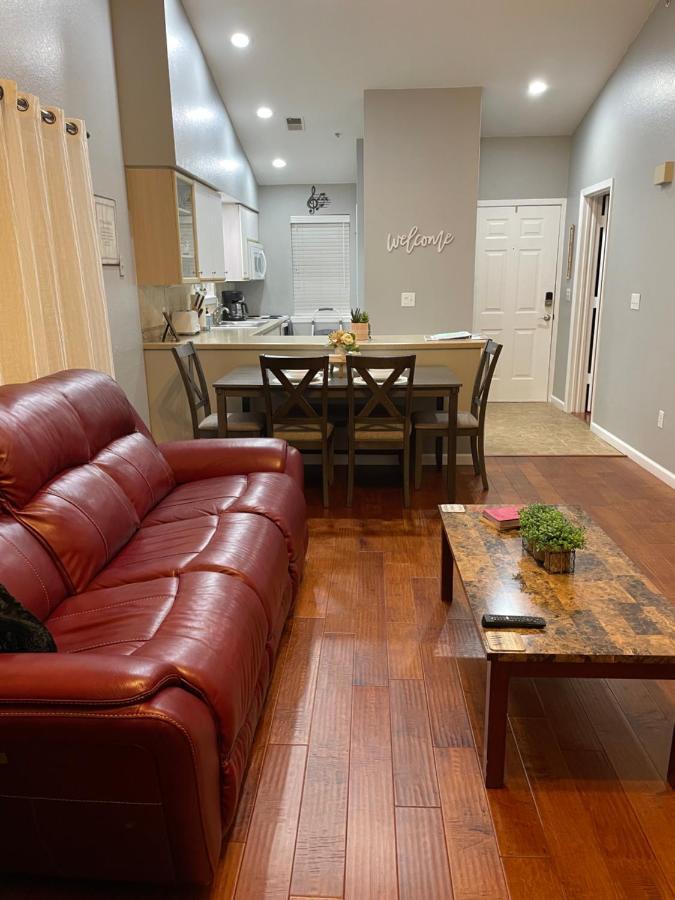 Penthouse Suite At Holiday Hills Book Today Branson Exterior photo